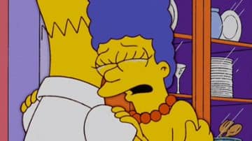 Los Simpson lloran la pérdida de la dobladora en latino de Marge Simpson